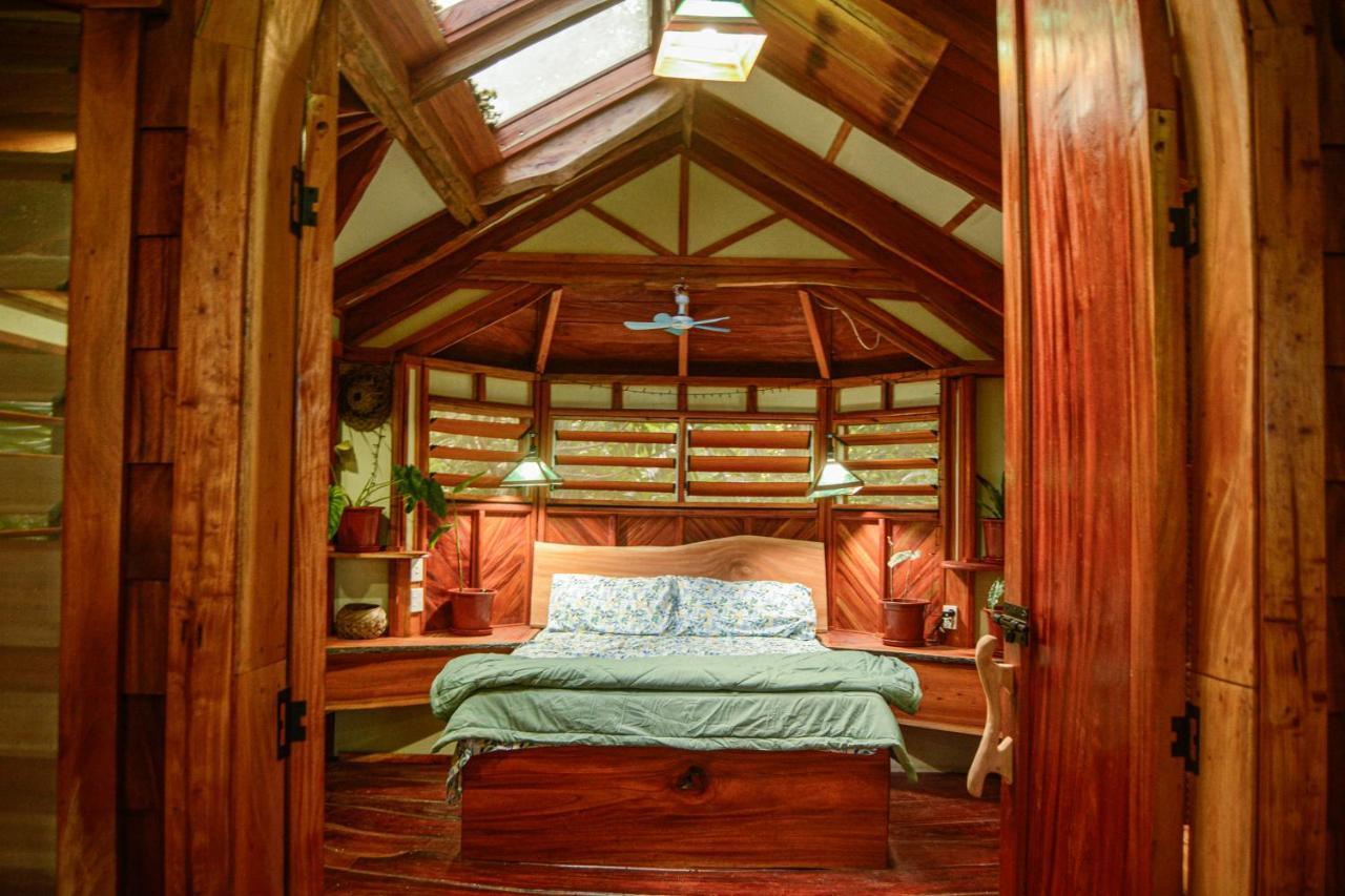 Tukulolo Treehouses Makaunga Экстерьер фото