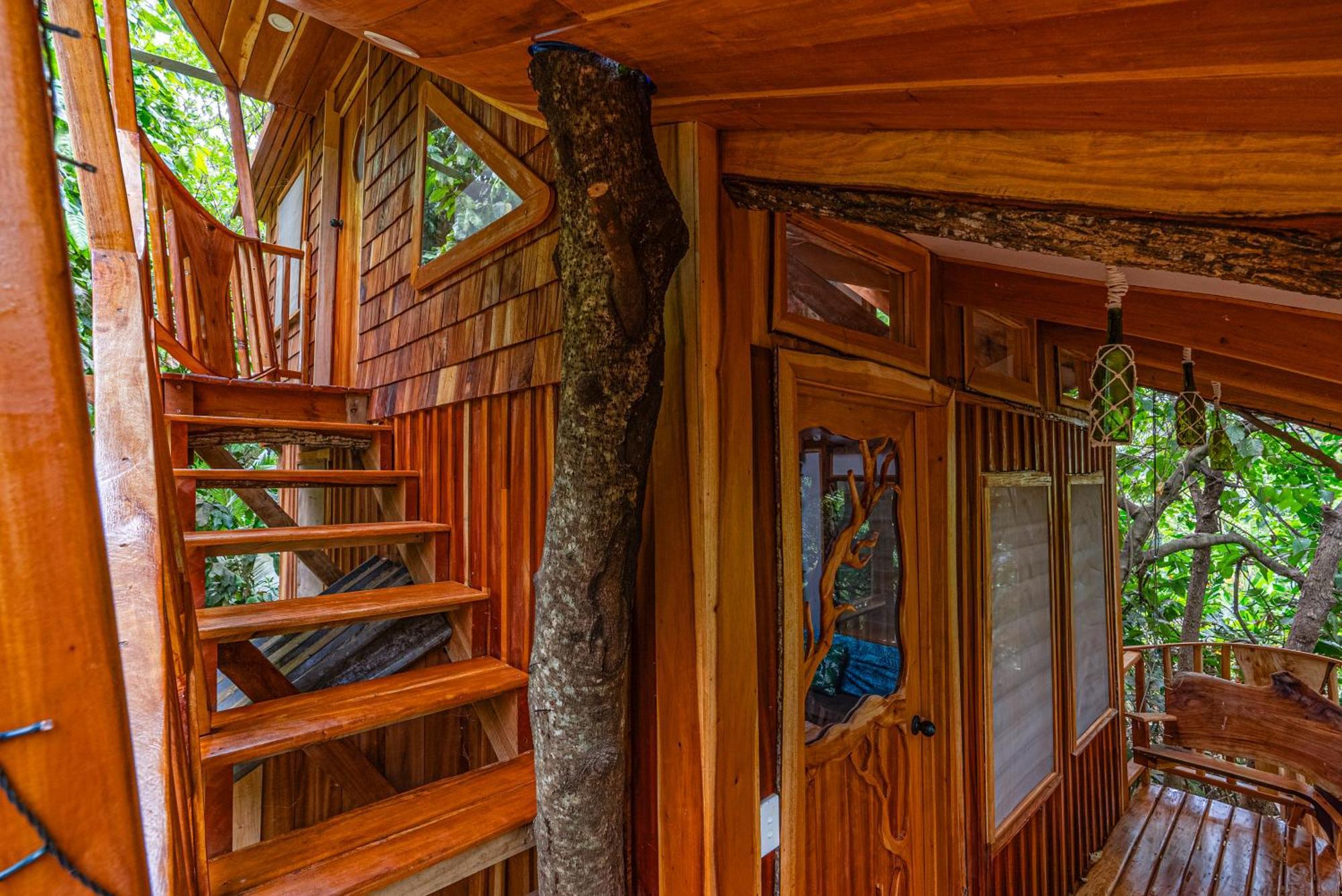 Tukulolo Treehouses Makaunga Экстерьер фото