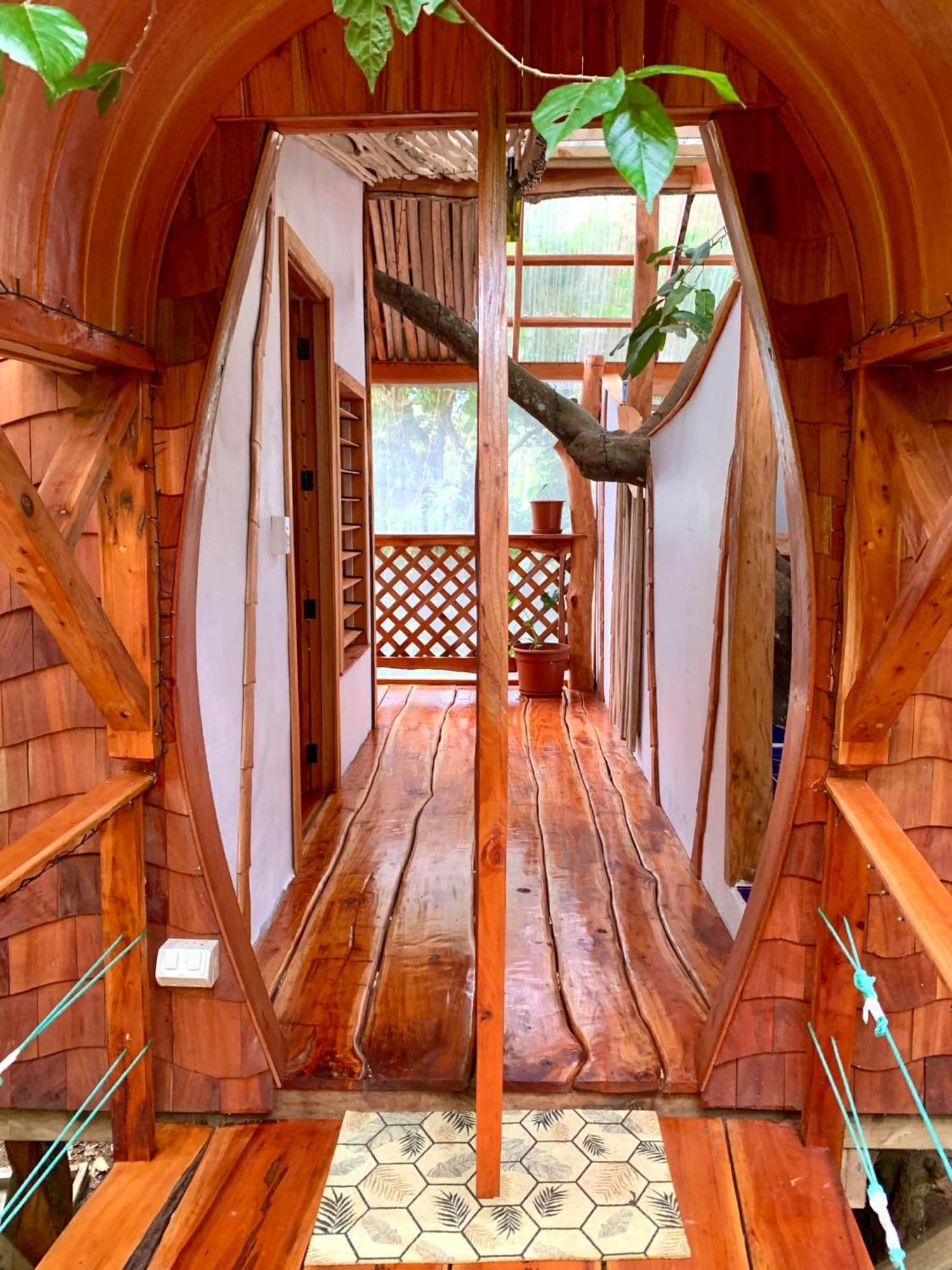 Tukulolo Treehouses Makaunga Экстерьер фото
